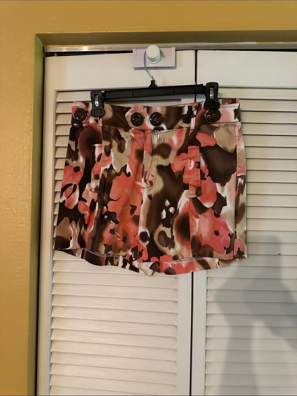 Abstract Floral Print shorts in Coral, Brown & Cream
